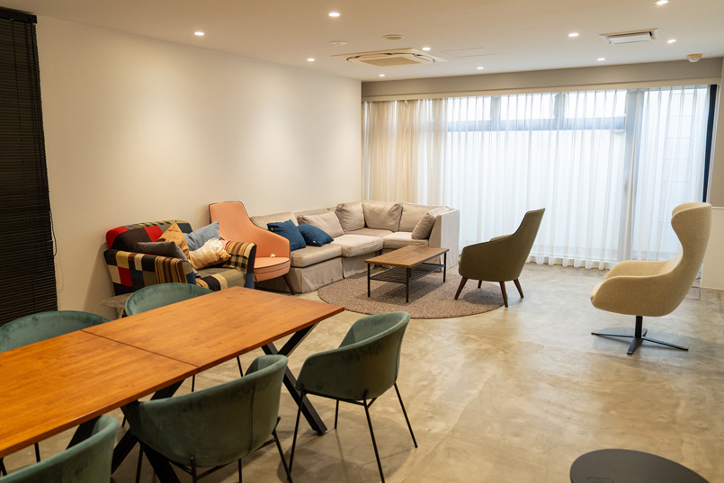 コーポレートマネジメント部